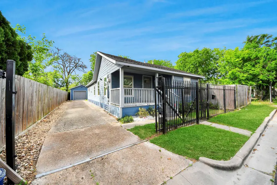 1322 E 36th Street, Houston, TX 77022 - #2