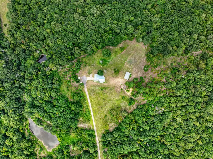 1722 Anderson County Road 432 Road, Palestine, TX 75803 - #2