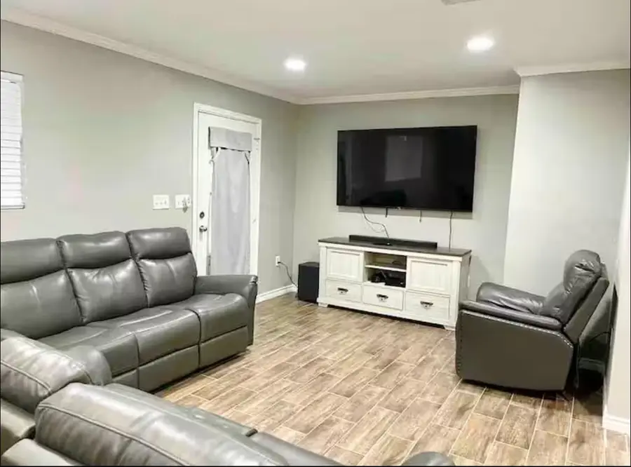 3103 Monroe St, Nederland, TX 77627 - #3