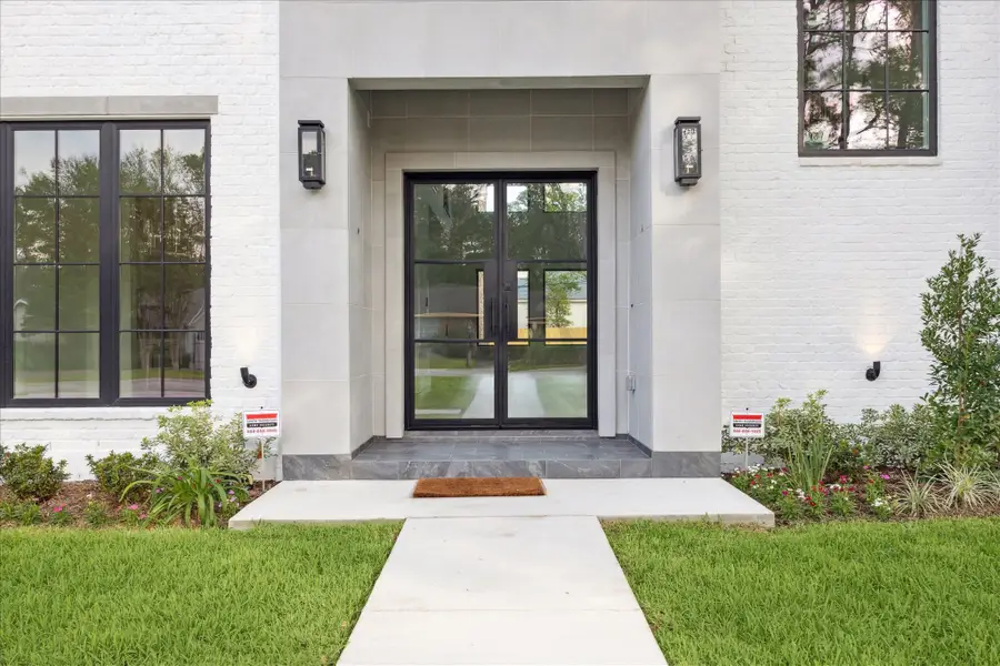 534 Lanecrest Lane, Houston, TX 77024 - Image #2