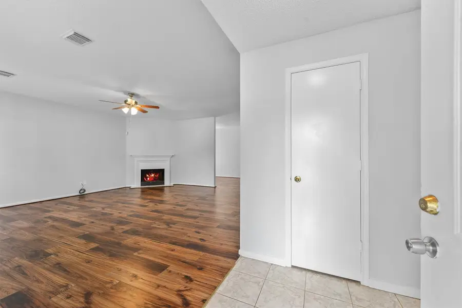 1731 Ridgebriar Drive, Houston, TX 77014 - Image #3