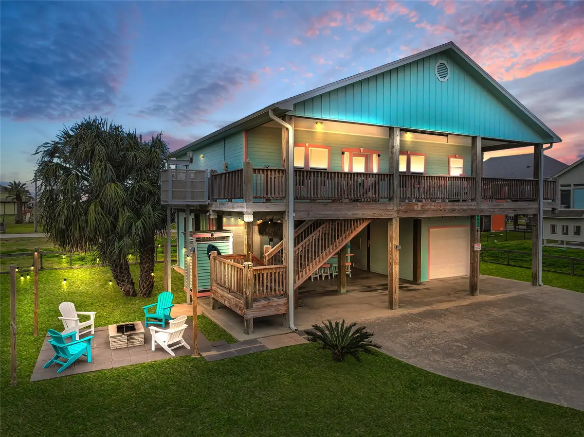 965 Mary Ann, Port Bolivar, TX 77650 - #1