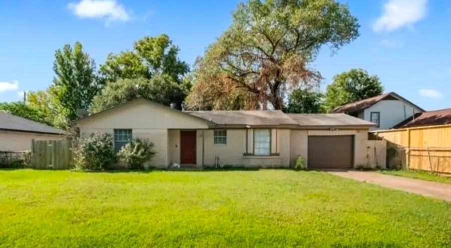 5830 Woodview Drive, Houston, TX 77396 - #1