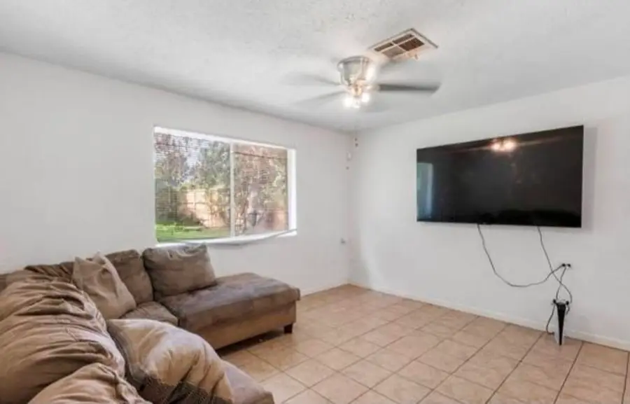 5830 Woodview Drive, Houston, TX 77396 - #3