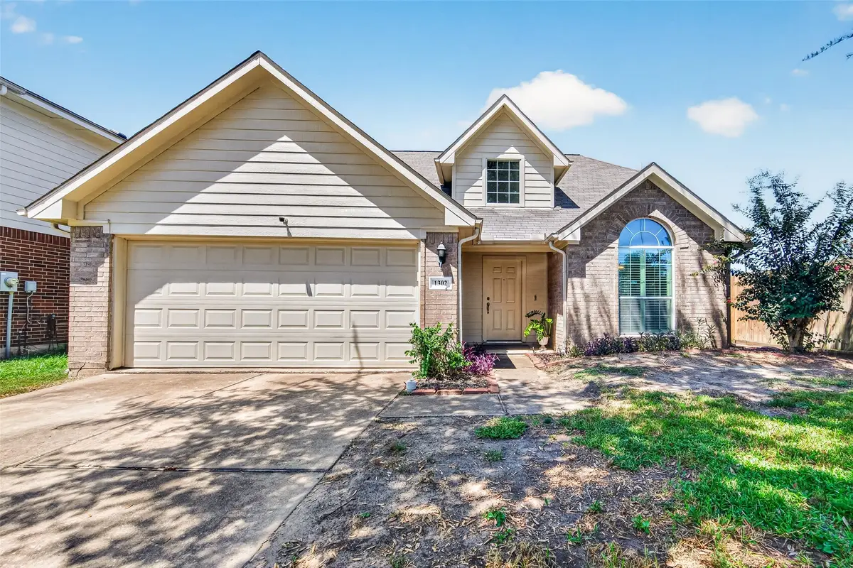 1302 E April Rain Court, Missouri City, TX 77489 - #1