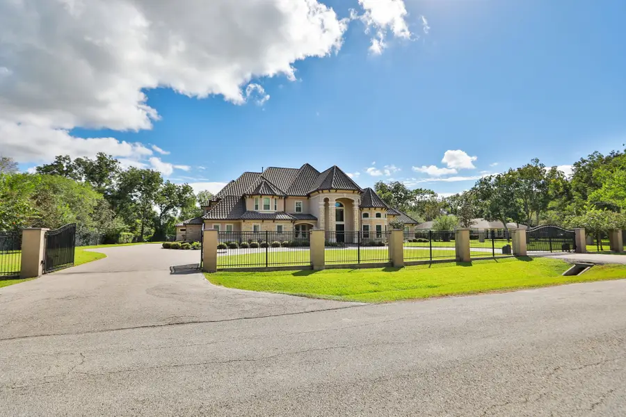 11 Westpoint Drive, Missouri City, TX 77459 - #3