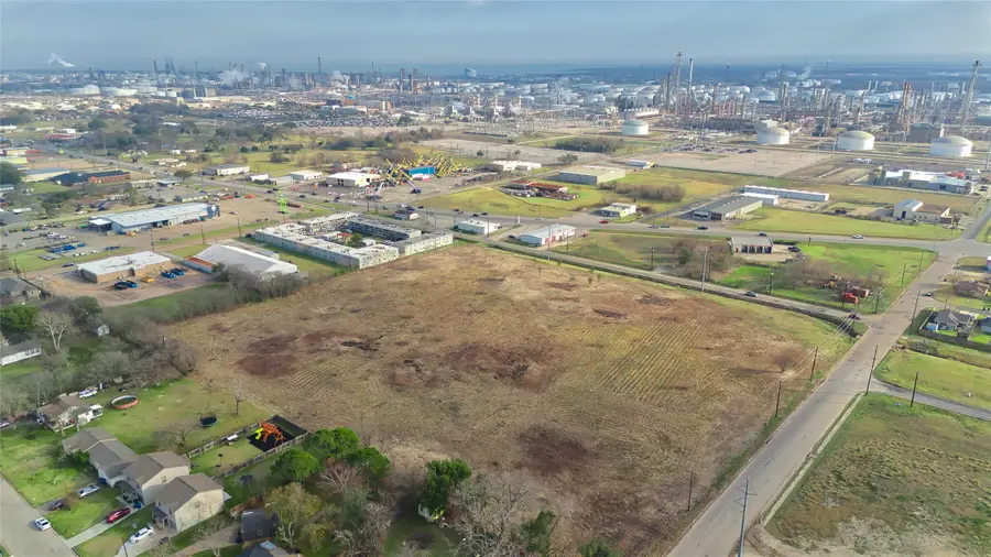 0 31st Street N, Texas City, TX 77590 - #2