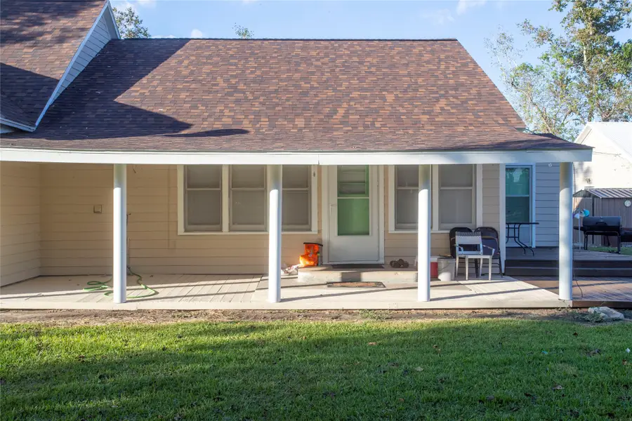 10553 S State Hwy 71, El Campo, TX 77437 - Image #3