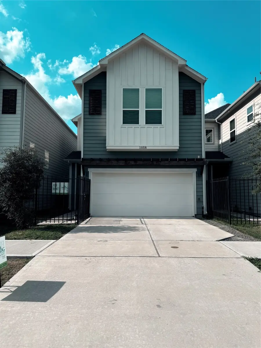 1058 Mansfield Street, Houston, TX 77091 - Image #2