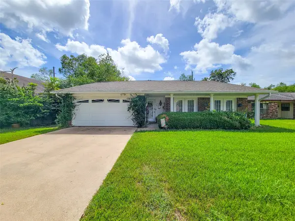 8855 Casey Drive, Beaumont, TX 77707