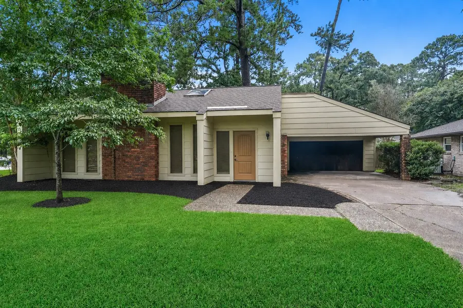 1926 Maple Lakes Drive, Kingwood, TX 77339 - #2