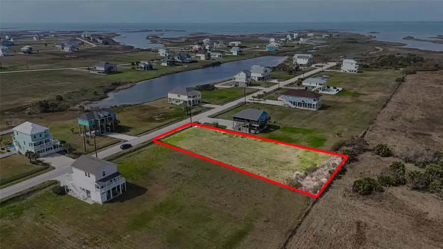 18047 Shaman Drive, Galveston, TX 77554 - #2