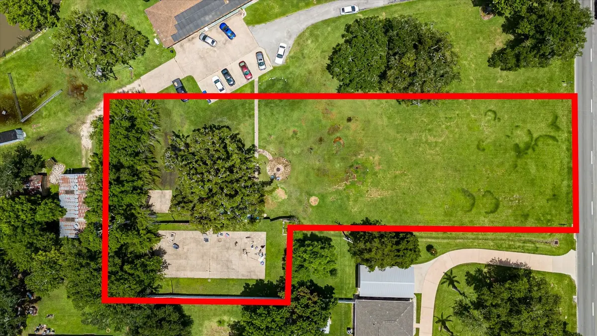 Lot 1 E E Brazos Avenue, West Columbia, TX 77486 - #1