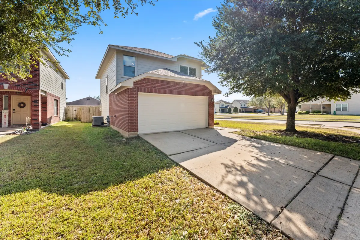 802 Blanchard Hill Lane, Houston, TX 77047 - Image #1