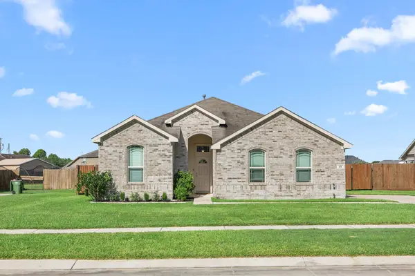 105 Sam Drive, Dayton, TX 77535