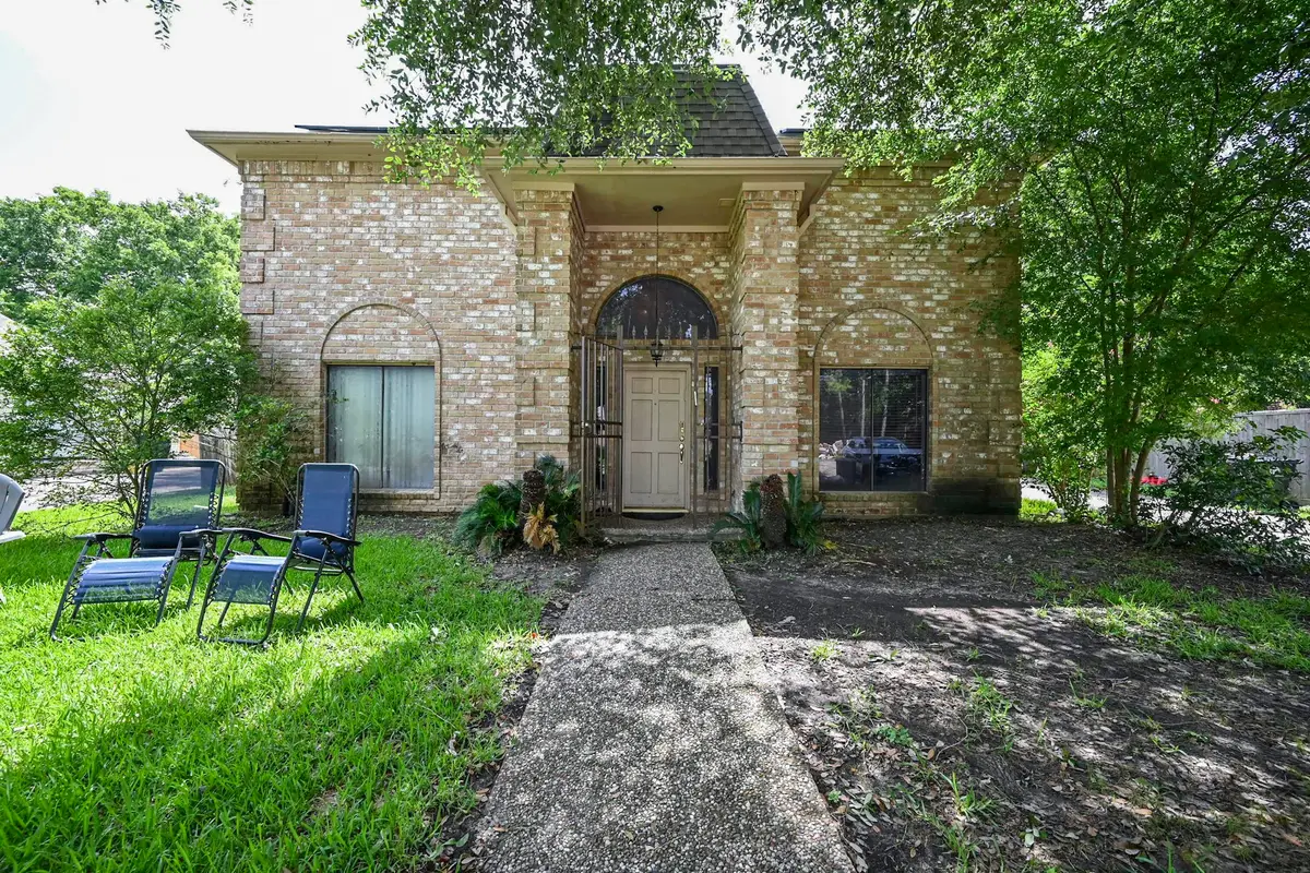 11811 Braesridge Drive, Houston, TX 77071 - Image #1