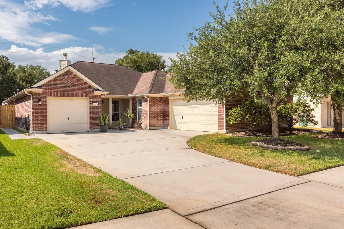 9919 Memorial Crossing Drive, Tomball, TX 77375 - #1