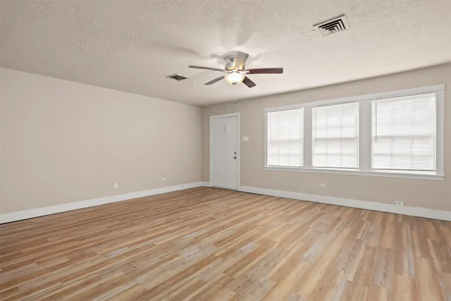 630 Orange Street, La Marque, TX 77568 - #3