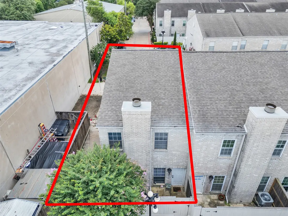 4001 Tanglewilde Street #605, Houston, TX 77063 - #1