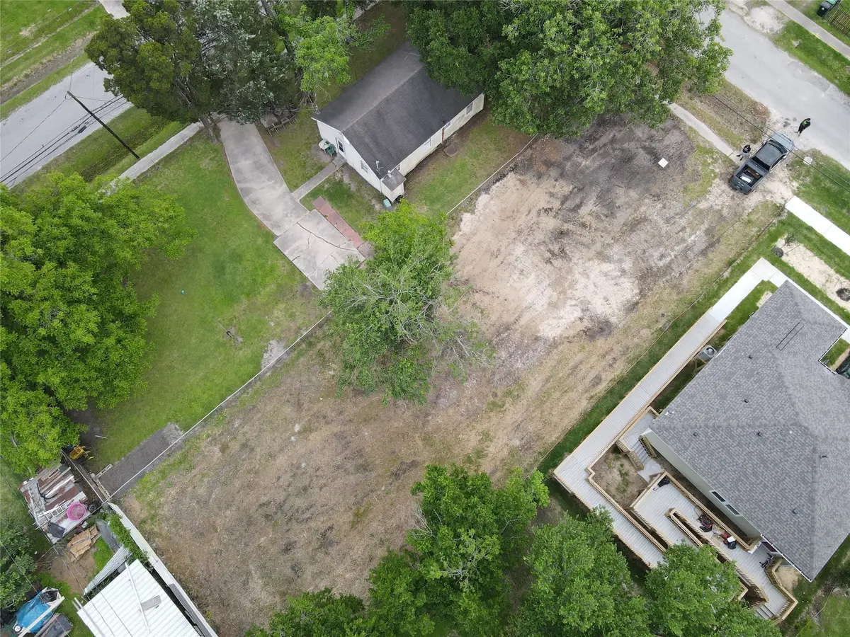 4804 Hoffman Street, Houston, TX 77026 - #1