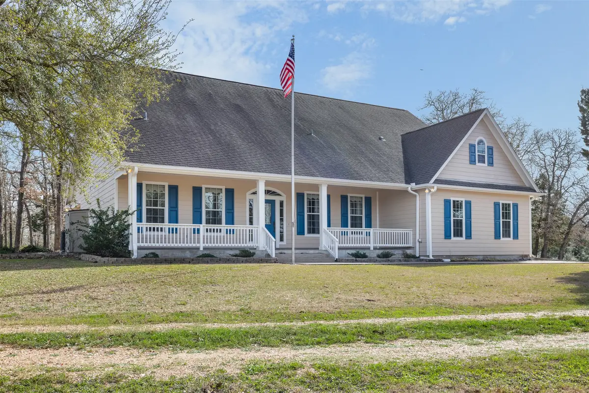 5535 Mach Rd, La Grange, TX 78945 - #1