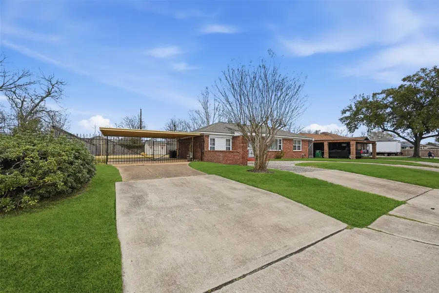 3609 Dawson Lane, Houston, TX 77051 - #3