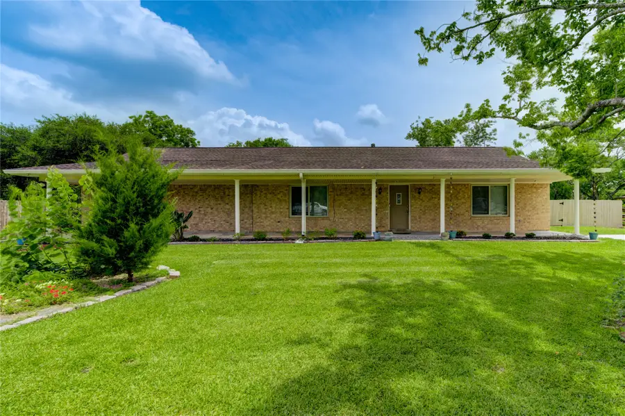 2465 Ryan Drive, Alvin, TX 77511 - #3