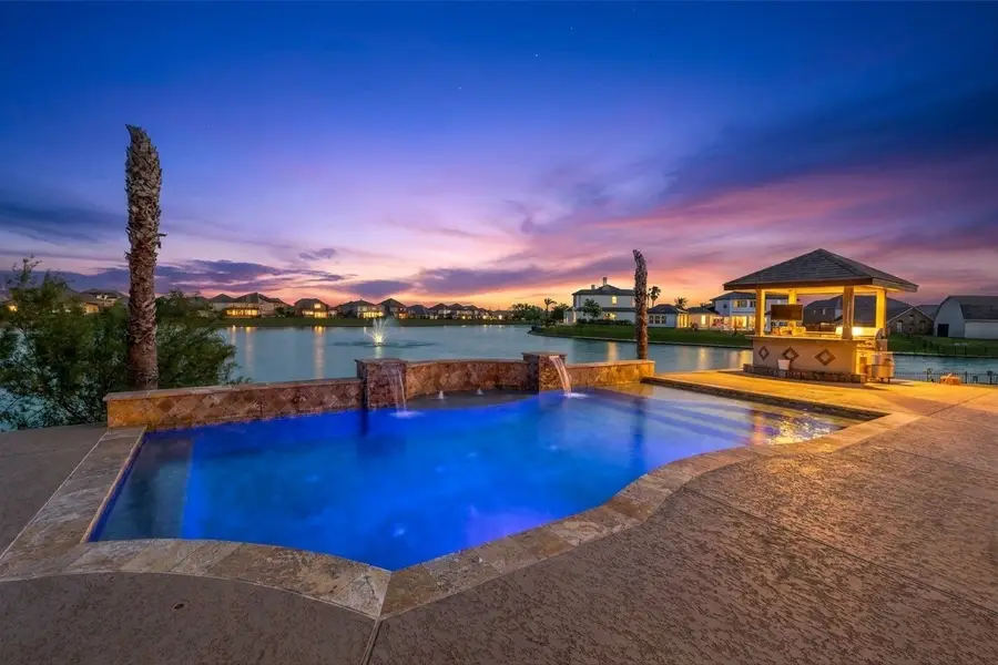 8 Cypress Point Court, Manvel, TX 77578 - #2