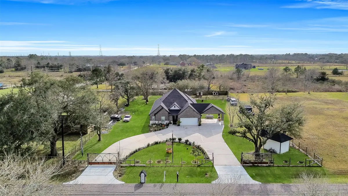 5414 Huepers Street, Alvin, TX 77511 - #1