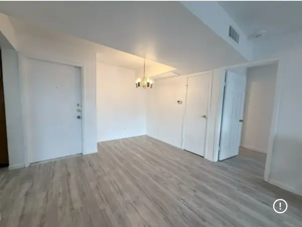 2820 S Bartell #I210, Houston, TX 77054