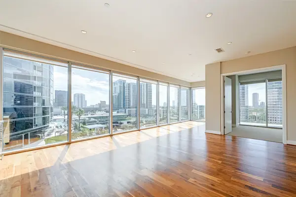 1600 Post Oak Boulevard #1008, Houston, TX 77056