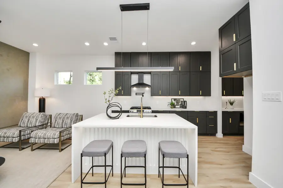 7909 Lynette Street, Houston, TX 77028 - Image #2