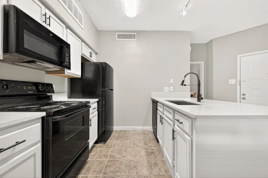 10855 Meadowglen Lane #608, Houston, TX 77042 - #3