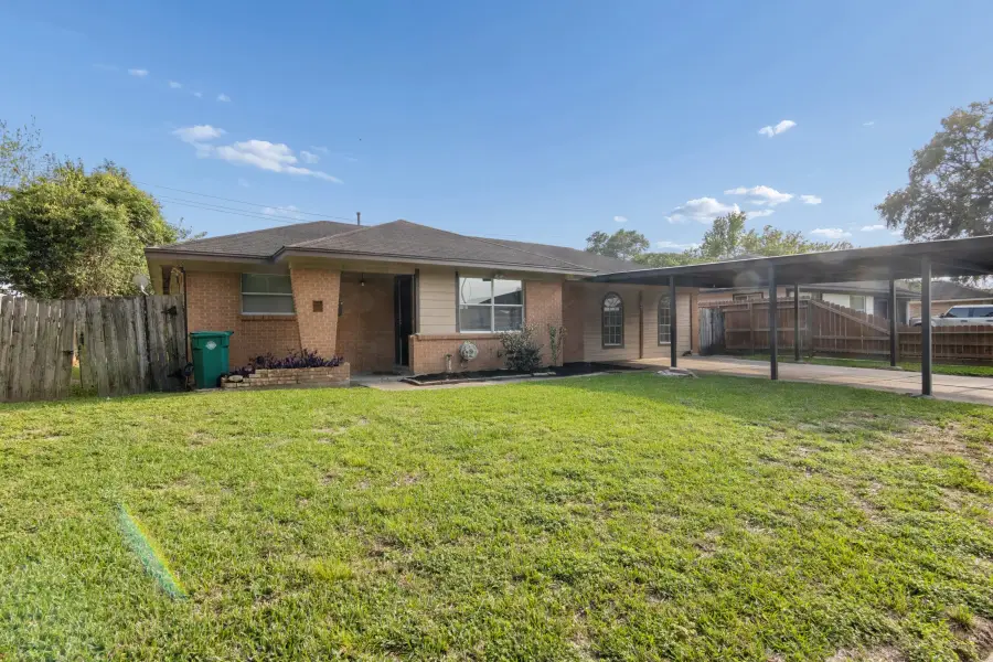 3518 Thornwood Drive, Pasadena, TX 77503 - #3