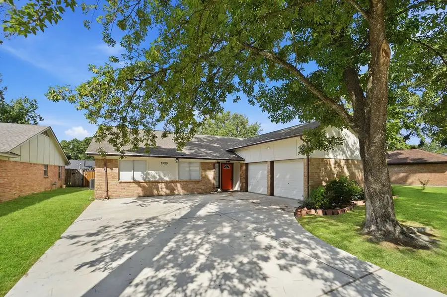 25119 Lynbriar Lane, Spring, TX 77373 - #2