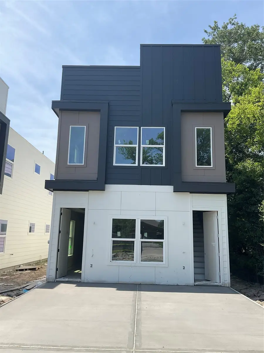 966 South Lane #A/B, Houston, TX 77088 - #2