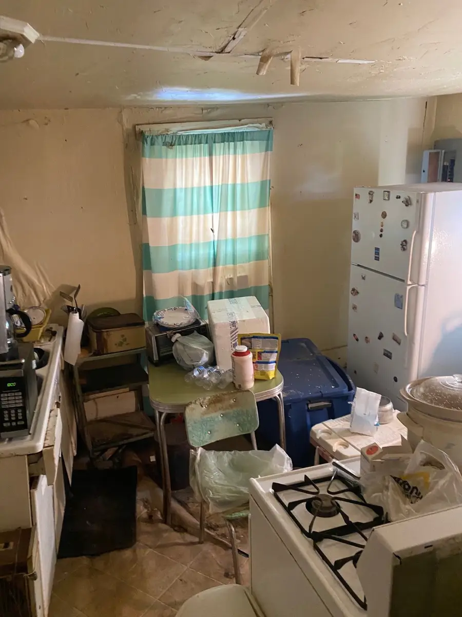 629 W Walker Street, Denison, TX 75020 - Image #2