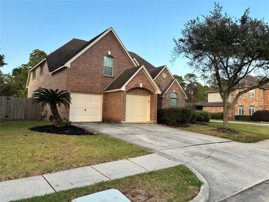 3002 Wilshire Lane, Baytown, TX 77521 - Image #3