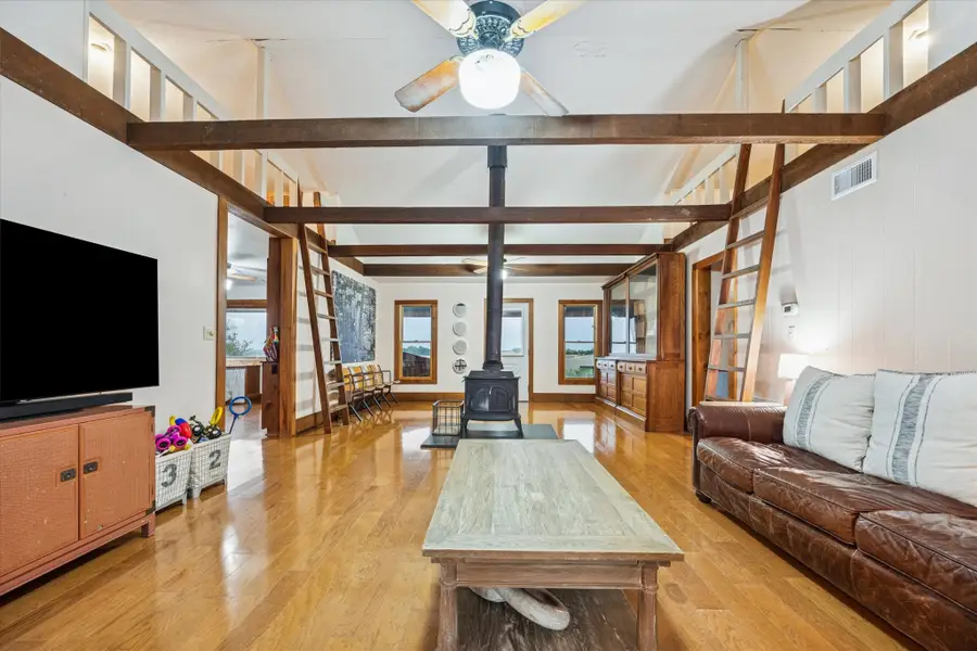 1017 Rockhouse Road, New Ulm, TX 78950 - Image #3