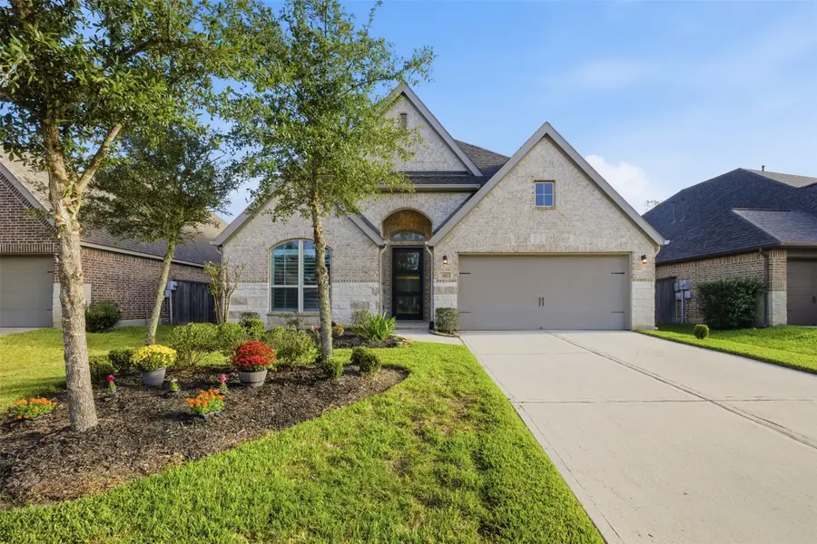 302 Trillium Park Loop, Conroe, TX 77304 - Image #2