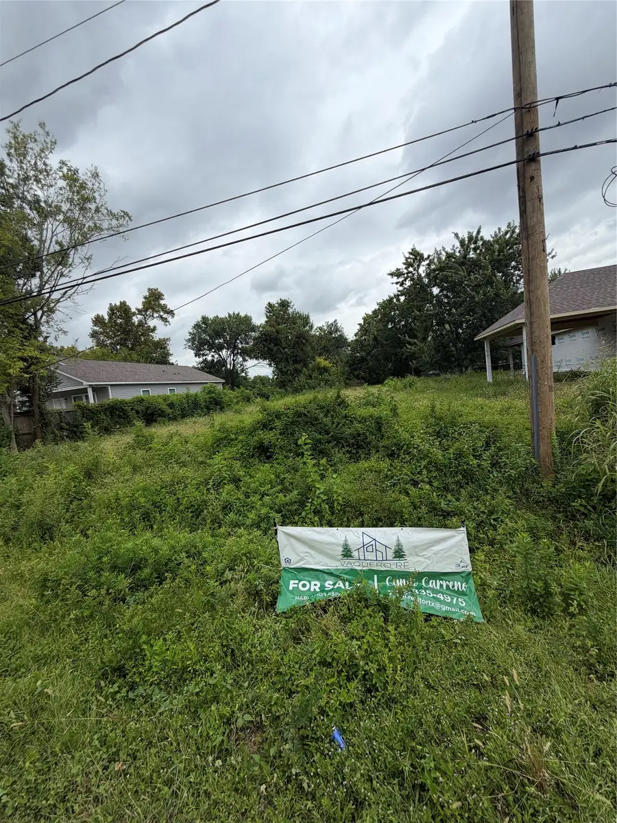 7304 Apache Street, Houston, TX 77028 - #3
