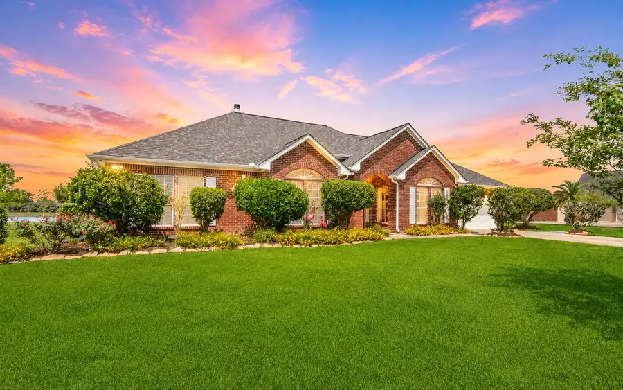 143 Lago Circle Drive N, Santa Fe, TX 77517 - #2