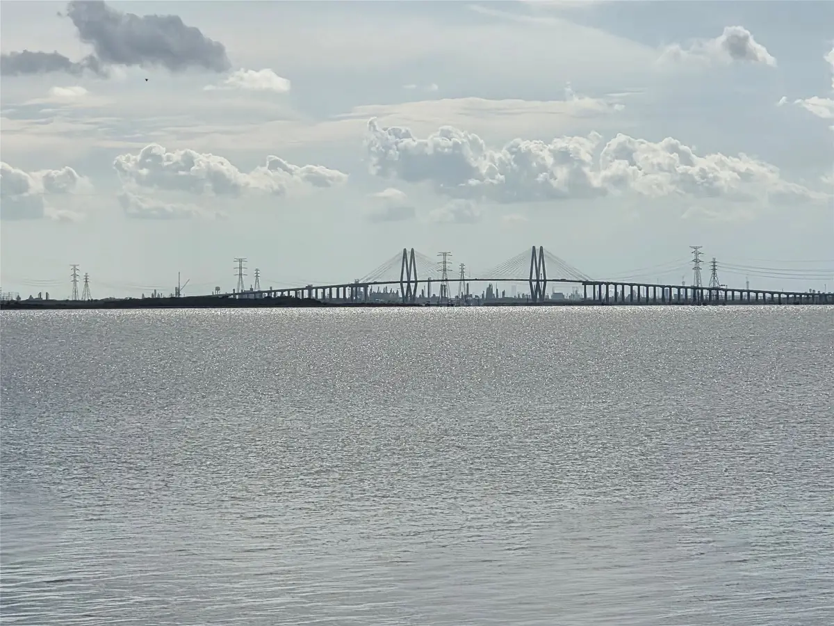00 Bay Oaks Harbor Drive, Baytown, TX 77523 - #1