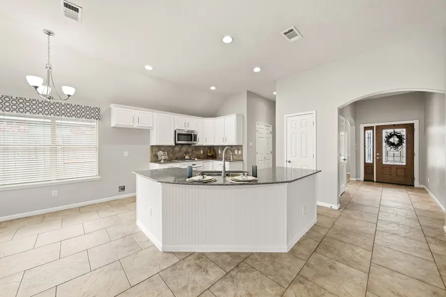 2710 W Oaks Circle E, Pearland, TX 77584 - #2