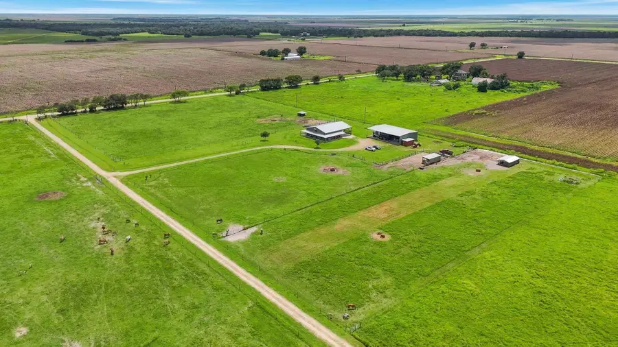 1604 County Road 370, El Campo, TX 77437 - #2