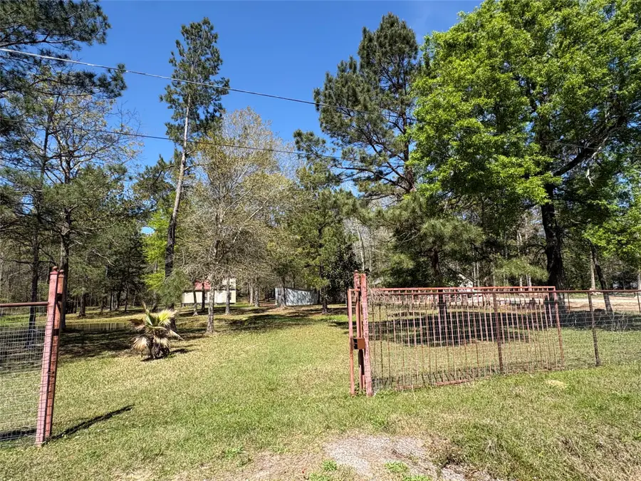 1300 Cherry Creek Drive, Shepherd, TX 77371 - #2