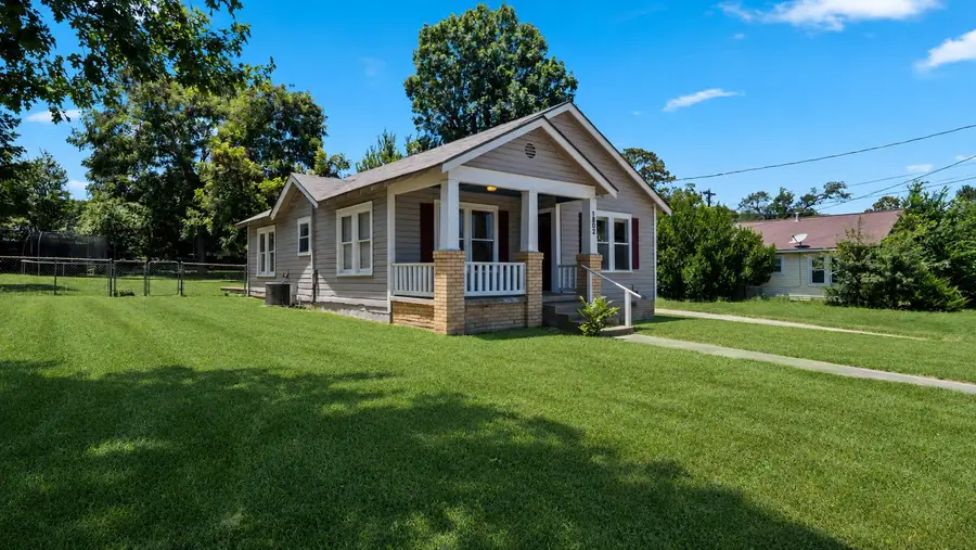 1802 Marjorie Street, Brenham, TX 77833 - #2