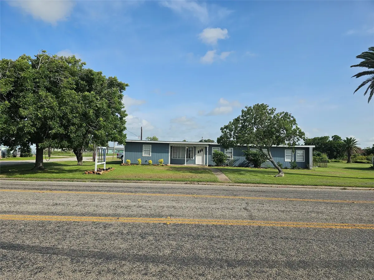136 Fisher Street, Matagorda, TX 77414 - #1