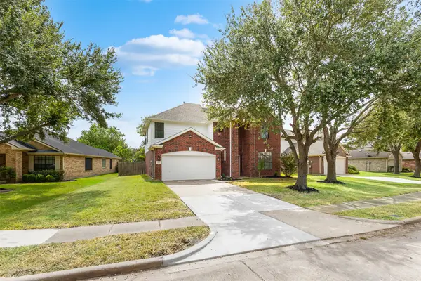 2522 Willow Springs Lane, Sugar Land, TX 77479