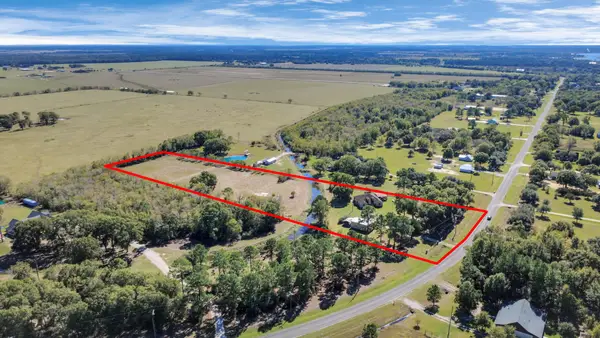 3607 S Main Street, Anahuac, TX 77514